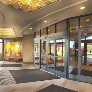 commercial door specialist Hesperia