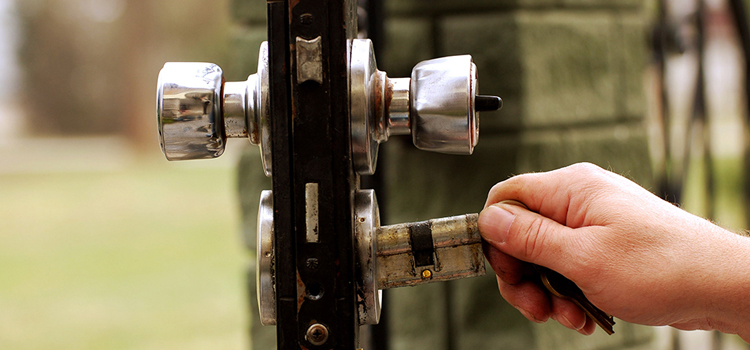 front door latch repair Hesperia