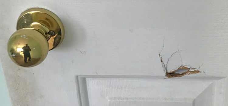 interior door hole repair Hesperia